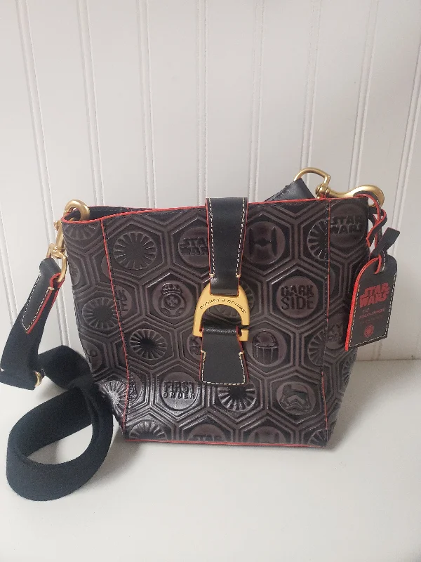 Crossbody Designer By Dooney And Bourke, Size: Medium