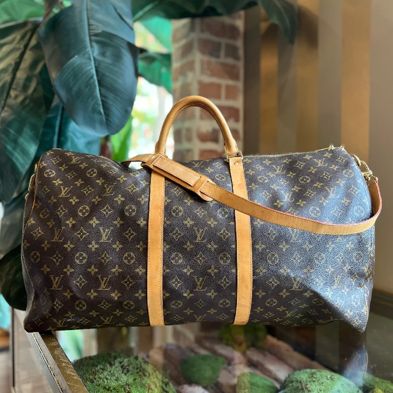 LOUIS VUITTON Keepall Bandouliere 60 Brown Monogram Canvas Duffel Bag