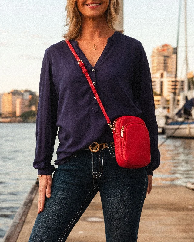 Louenhide Java Phone Bag Red