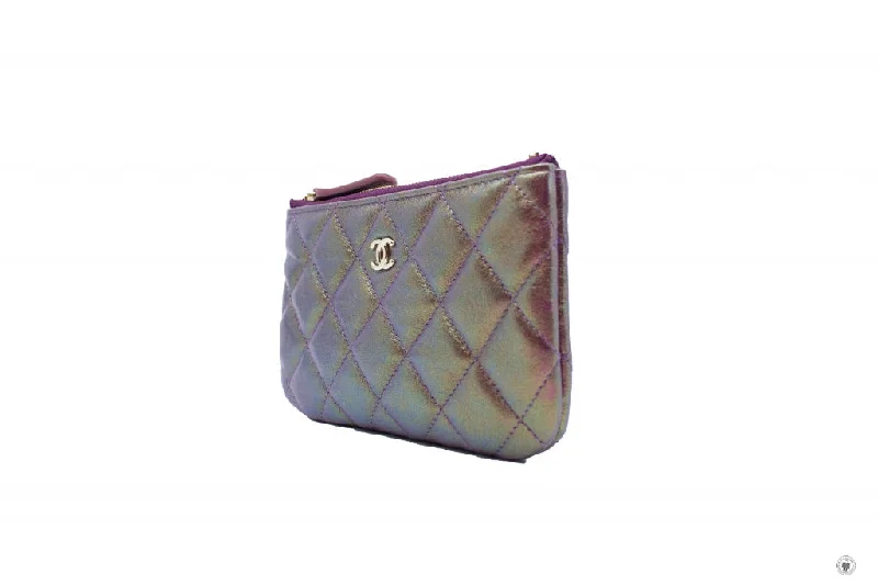 Chanel A69253 CC Logo Iridescent Purple Lambskin Coin Purse