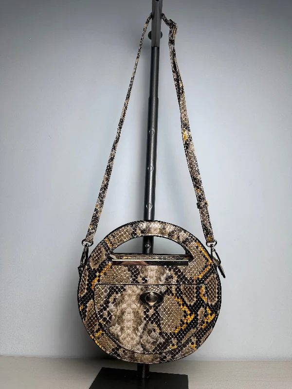 Crossbody By Royal Plus Size Curacao, Size: Small