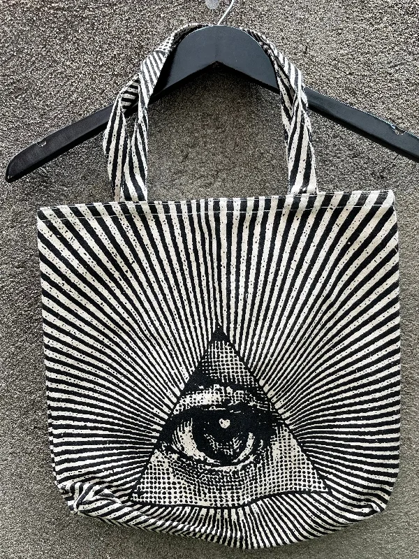 Eye Daily Tote + Wristlet