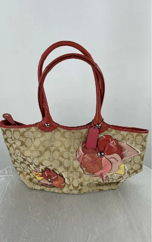 COACH Women's Leather Khaki Floral Shoulder Bag