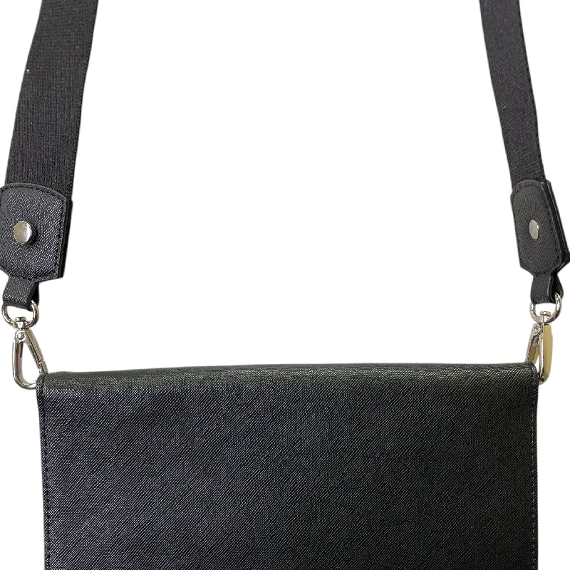 Crossbody By Cme In Black, Size:Small